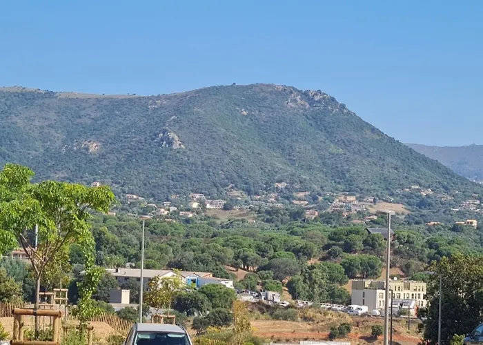 Apartment T2 With Terrace *